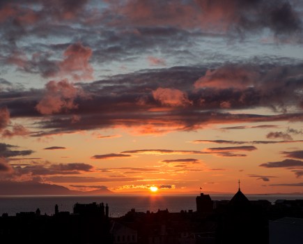 mercure-ayr-hotel-view-dusk-02-lr-160712